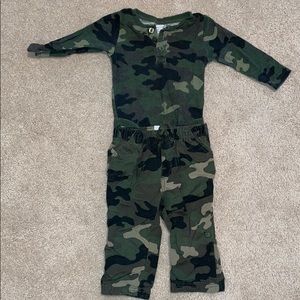 Old Navy Camo Outfit